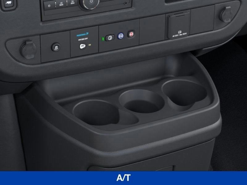 2026 GMC Savana Cutaway 3500 1WT