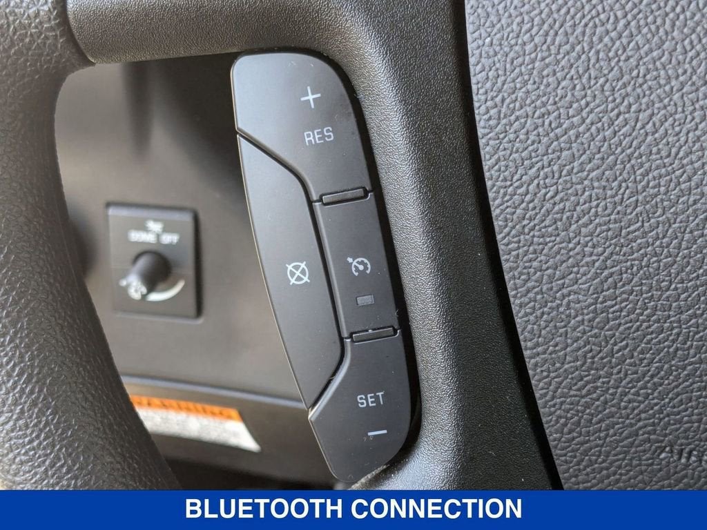 2025 GMC Savana Cutaway 3500 1WT