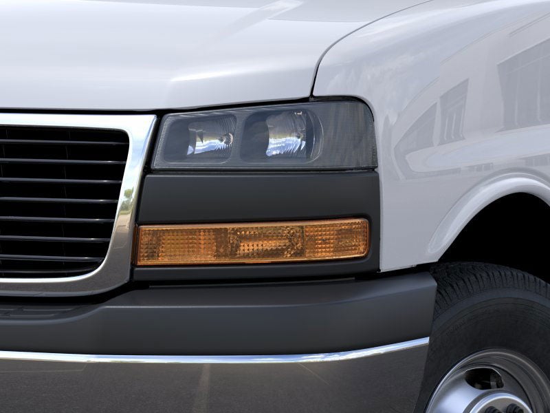 2025 GMC Savana Cutaway 4500 2WT