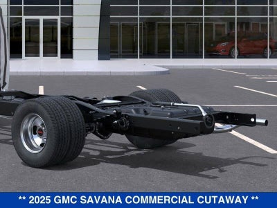 2025 GMC Savana Cutaway 4500 2WT