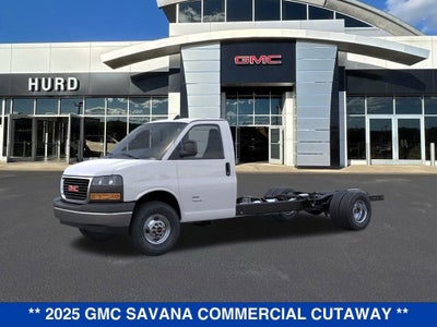 2025 GMC Savana Cutaway 4500 2WT