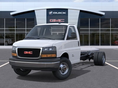 2025 GMC Savana Cutaway 4500 2WT