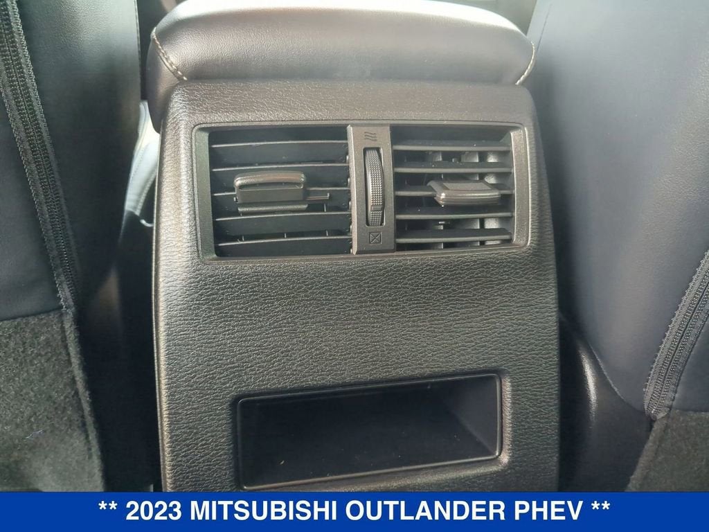 2023 Mitsubishi Outlander PHEV SE S-AWC