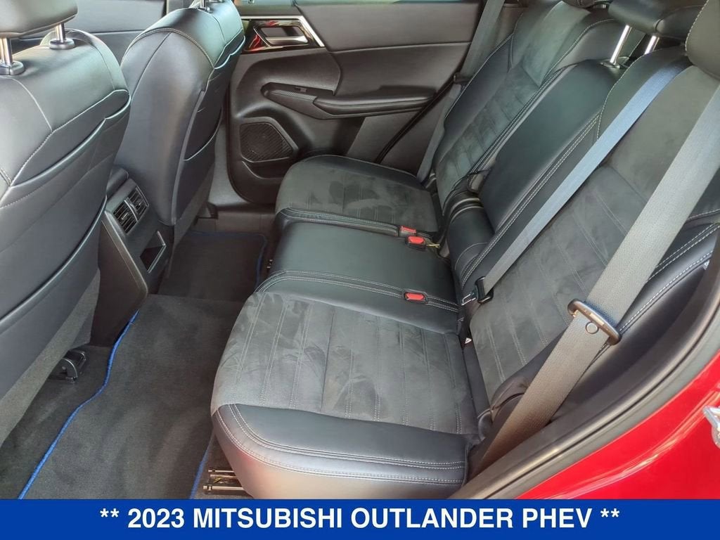 2023 Mitsubishi Outlander PHEV SE S-AWC