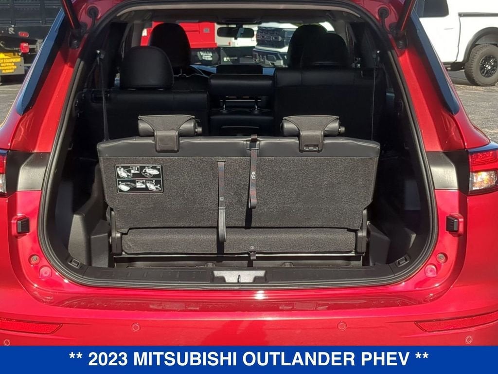 2023 Mitsubishi Outlander PHEV SE S-AWC