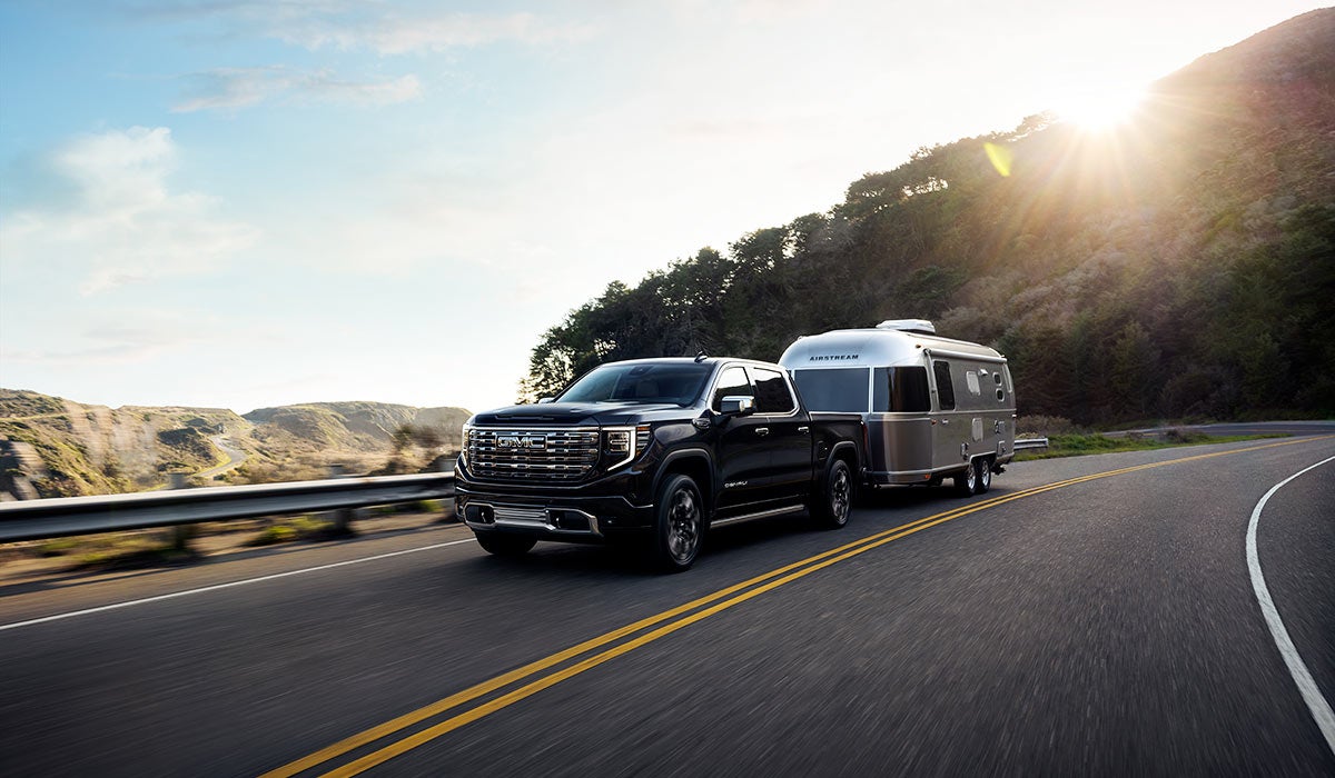 Hurd Auto Mall GMC in Johnston RI